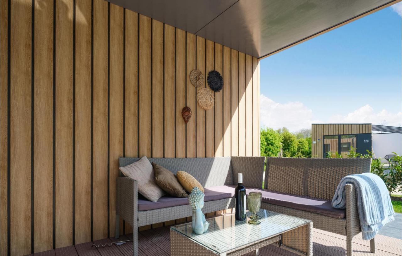 Nice Home In Heinkenszand With Sauna 外观 照片